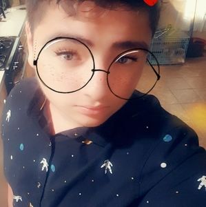 Meet your Posher, Manny